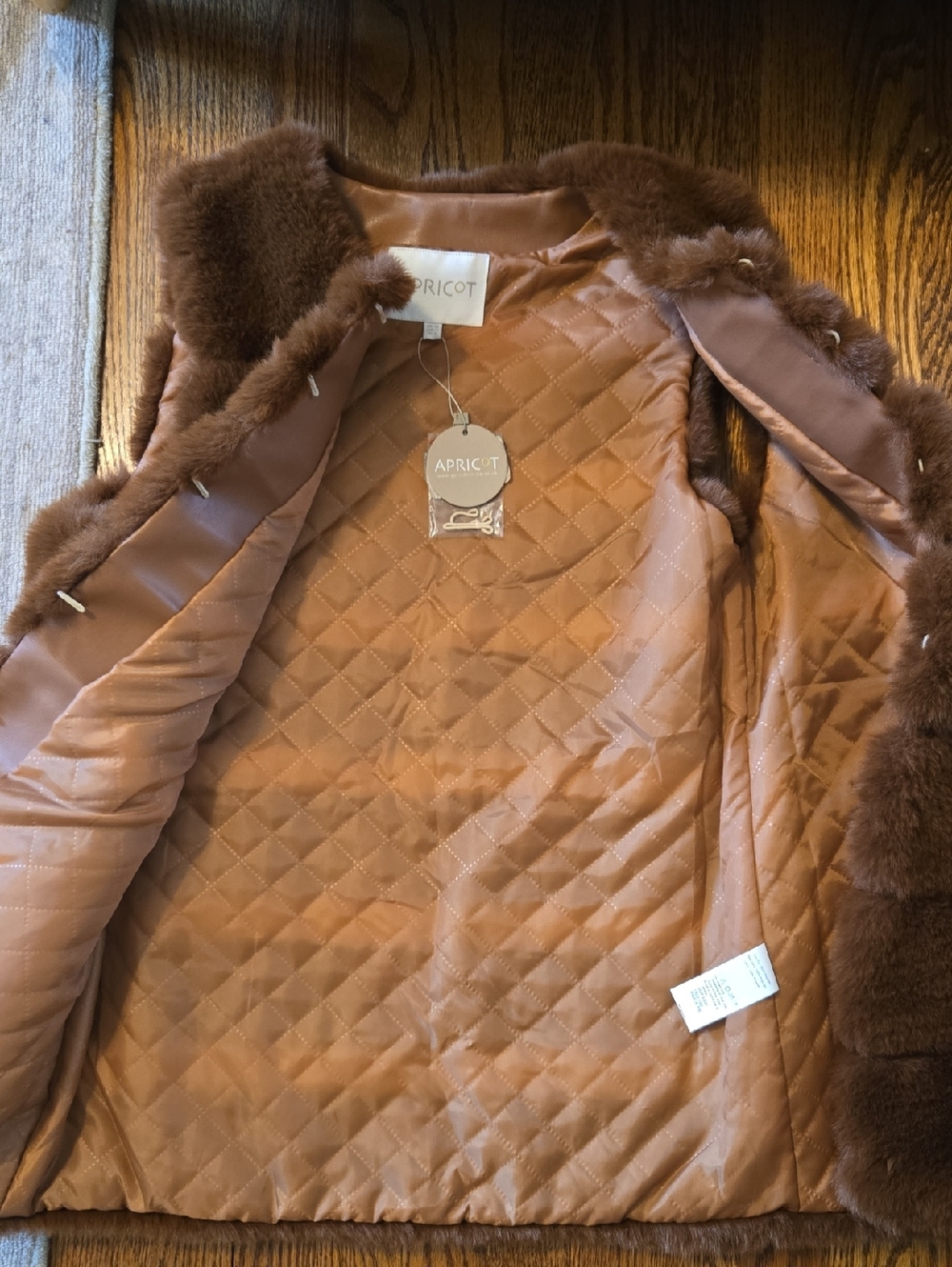 APRICOT Plush Faux Fur Vest in Chestnut Brown - Picture 4 of 4